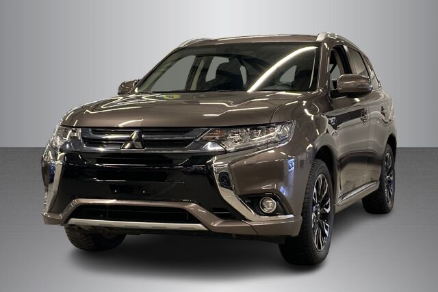 MITSUBISHI OUTLANDER PHEV 2018