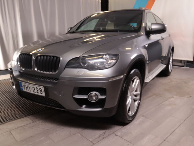 BMW X6 2012